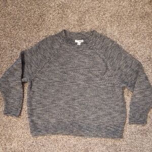 Sonoma Size L Petiete Gray Knit Sweater
